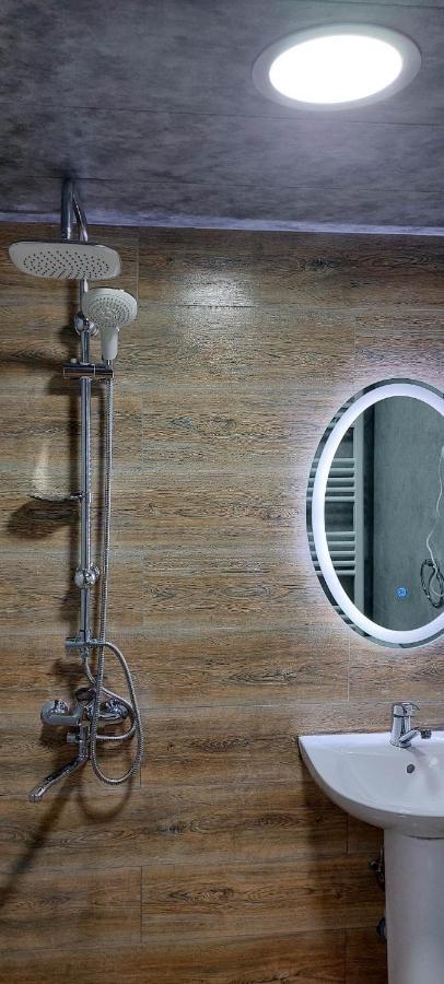 Guesthouse And Cottage Nicolo Kazbegi Ngoại thất bức ảnh